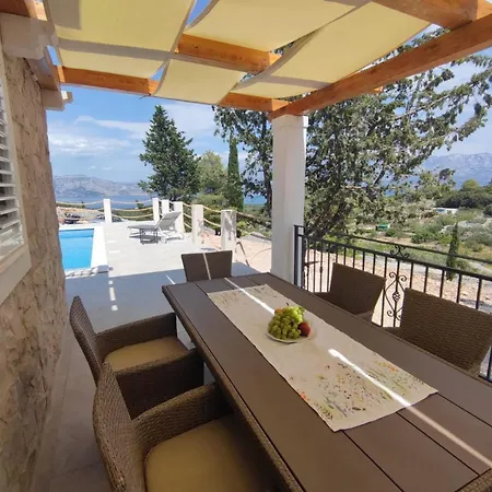 Bobecijan Villa Novo Selo (Brac)